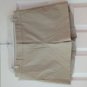 Ann Taylor Tan Shorts - Size 6